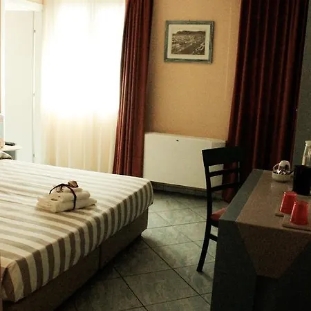 Hotel Chentu Lunas Cagliari