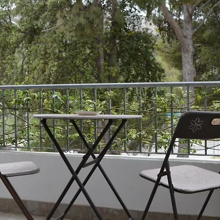 Chentu Lunas Hotel *